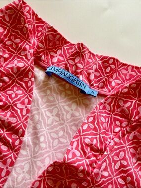 J. McLaughlin Coral Pink Geometric V-Neck Top